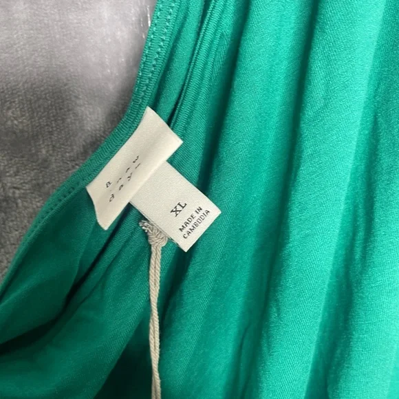 Brand new one sleeve ruffle dress - Picture 6 of 8